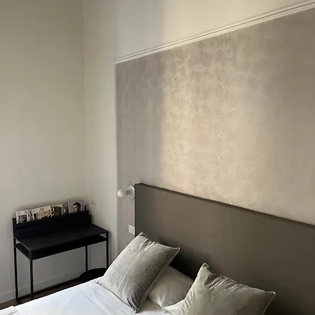 לינה וארוחת בוקר Maison Romana Trastevere רומא