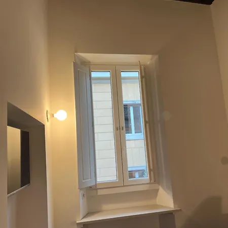 Maison Romana Trastevere Frühstückspension 4*